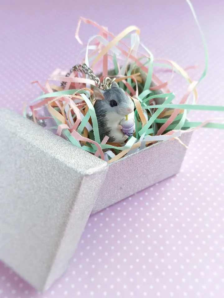 drinking hamster necklace