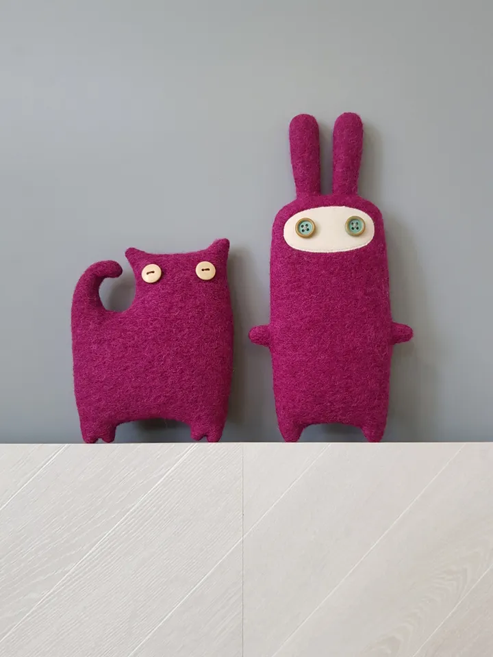 Big pink rabbit sewing pattern PDF digital tutorial in English, animal doll sewing diy