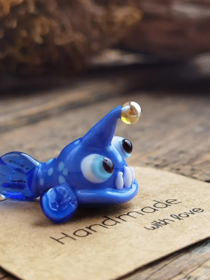 Angler fish figurines Glass fish Tiny fish Miniature fish Glass figurines Tiny glass animals Aquarium decor Angler ornaments