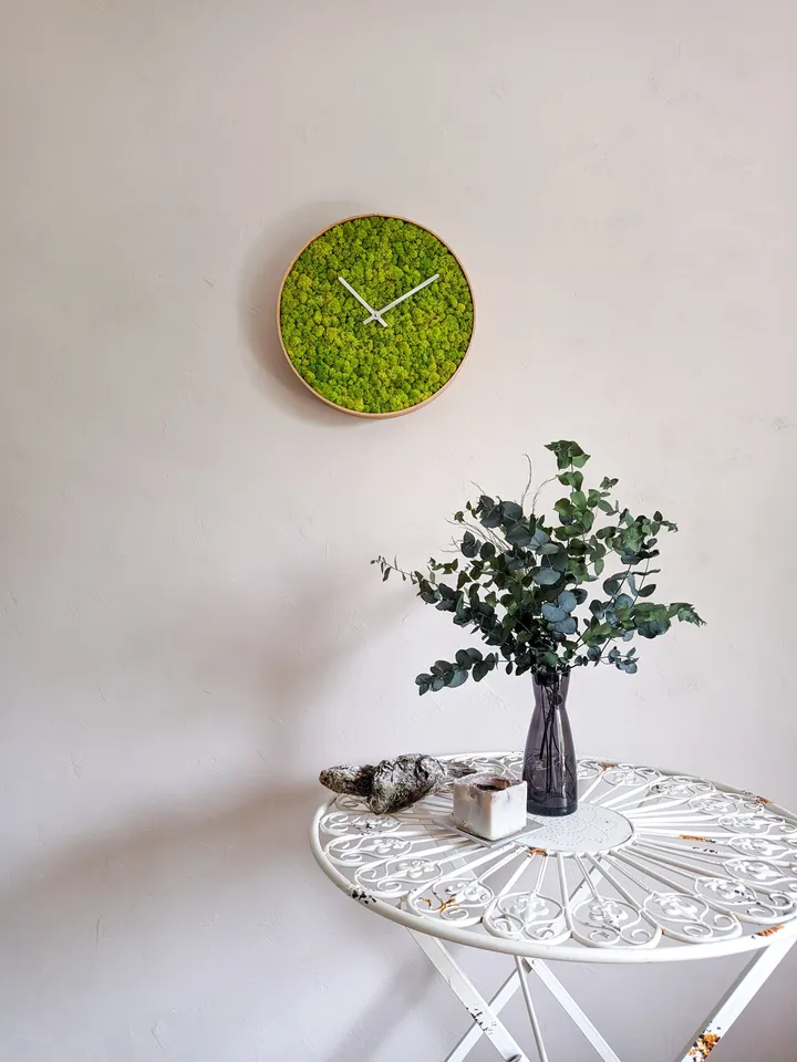 Moss Clock for home decoration | New homeowners housewarming gift | Plant eco friendly gift | First time home decor | Modern moss circle art