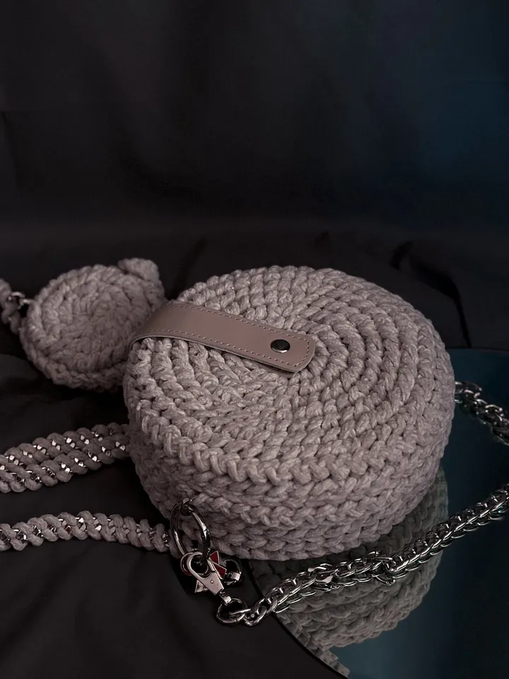 Small round bag, clutch bag, messenger bag, shoulder bag round, handbag round purse, hobo crochet bag, soft bag women, little Ivory bag