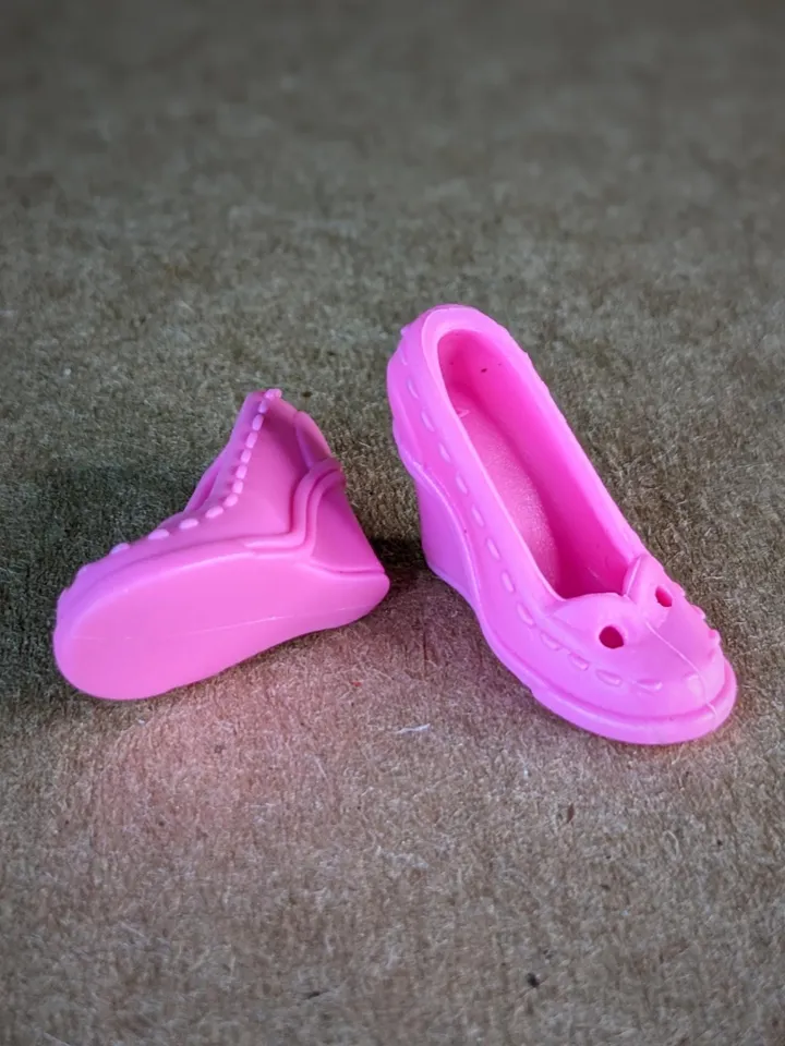 Pink wedge shoes for 1/6 scale female dolls
