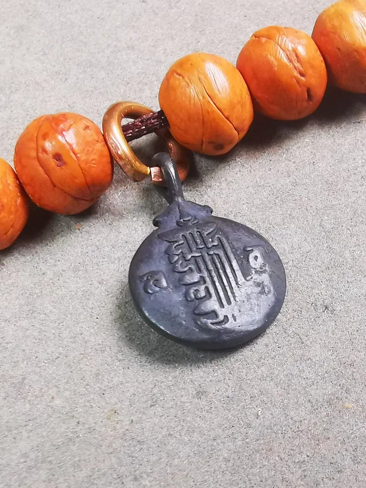 Gandhanra Handmade Tibetan Mala Pendant,Small Calendar Melong Amulet for Prayer Beads,Bag Hanging,0.7" × 0.47"