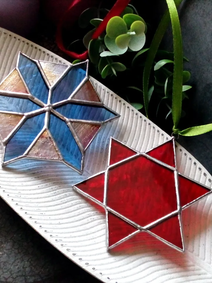 Set of 2 snowflake suncatchers, christmas ornaments, simple stained glass, Christmas decorations, Xmas tree star