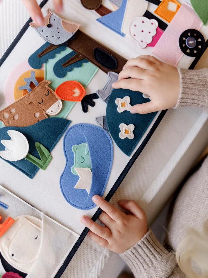 quiet book toddler travel toy felt book with forest animals montessori busy book sensory soft toy gift for 1 year old educational toy
