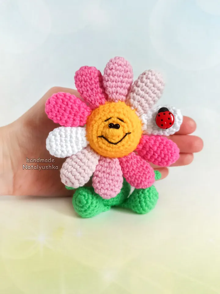 Smiling Pink Flower, Summer Flower, Multicolored Daisy, Handmade Interior Flower, Wild Flower Souvenir