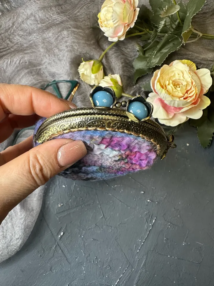 Glasses case for woman