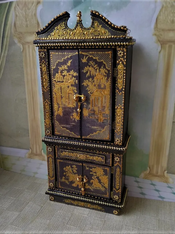 Wardrobe for dollhouse.1:12 scale.