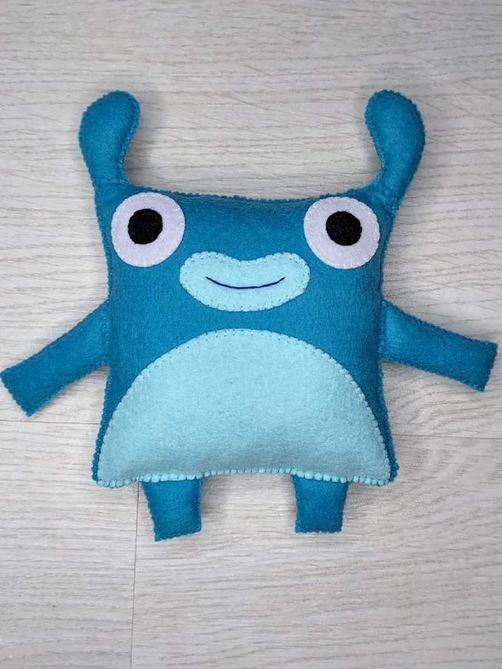 Blue Monster Felt toy, Endless alphabet and Endless Numbers - Little Blue Monster