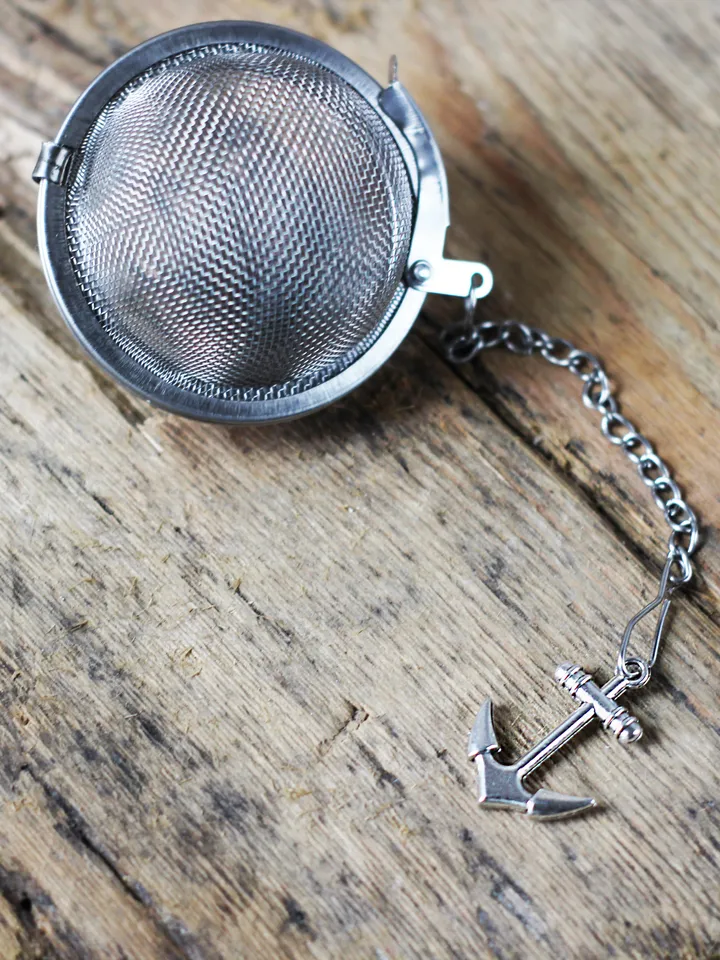 Tea infuser, loose leaf tea lover gift, anchor tea strainer, nautical tea steeper, tea accessory anchor pendant, ocean t