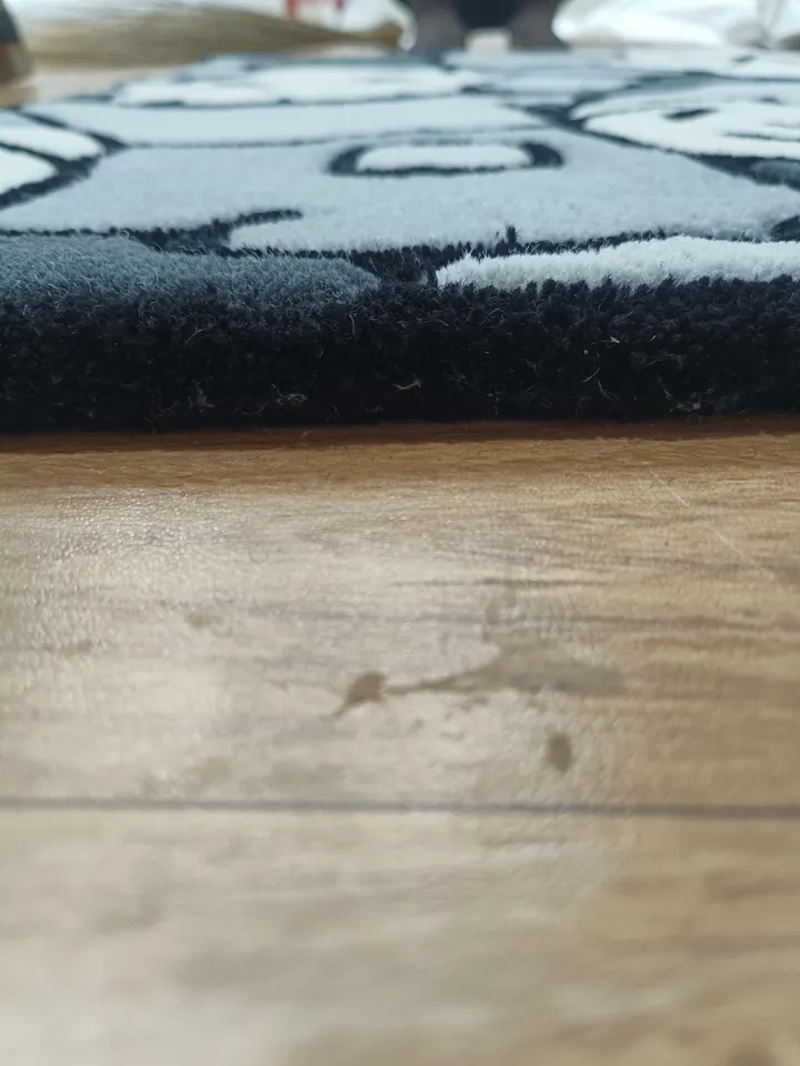 Kaws rug, handmade 100% wool rugs, case rugs, cartoon carpets, handmade rugs, Kaws, multiroom carpets, Kaws theme, 3x5, 4x6, 5x7, 5x8, 6x9.