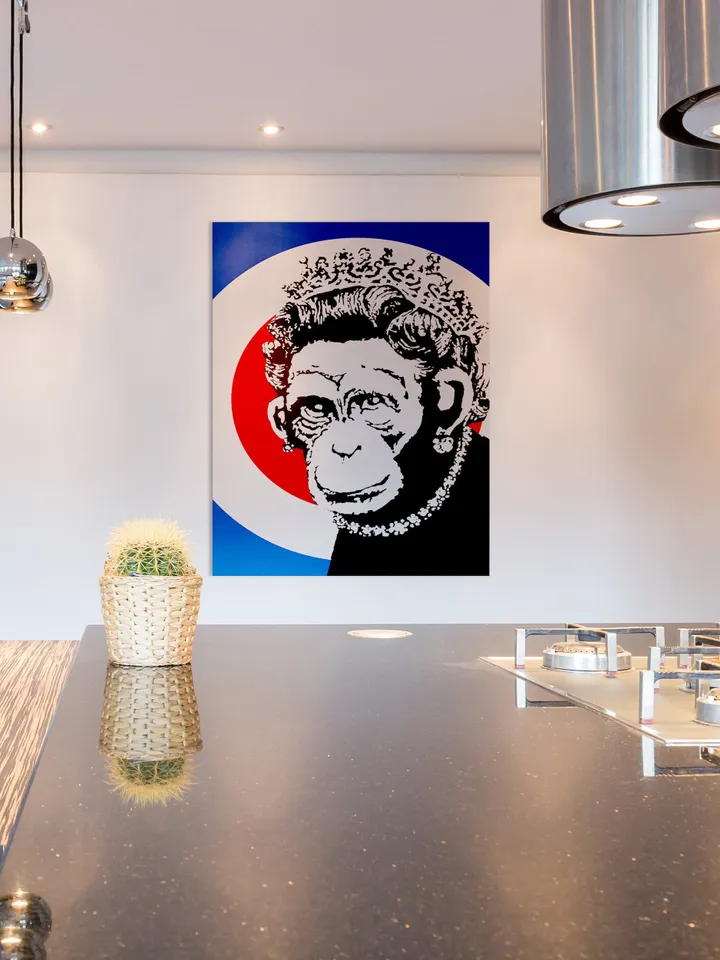 Banksy Monkey Queen Canvas Print - Funky Wall Art Picture Home Photo Decoration - Cool Kitchen London Political Queens Huge Decor