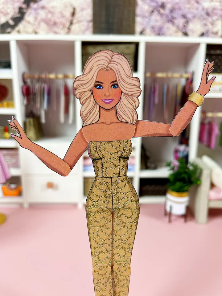 Paper Barbie the movie wardrobe