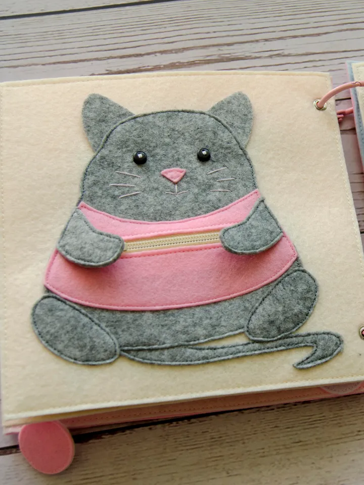 Quiet book for girl