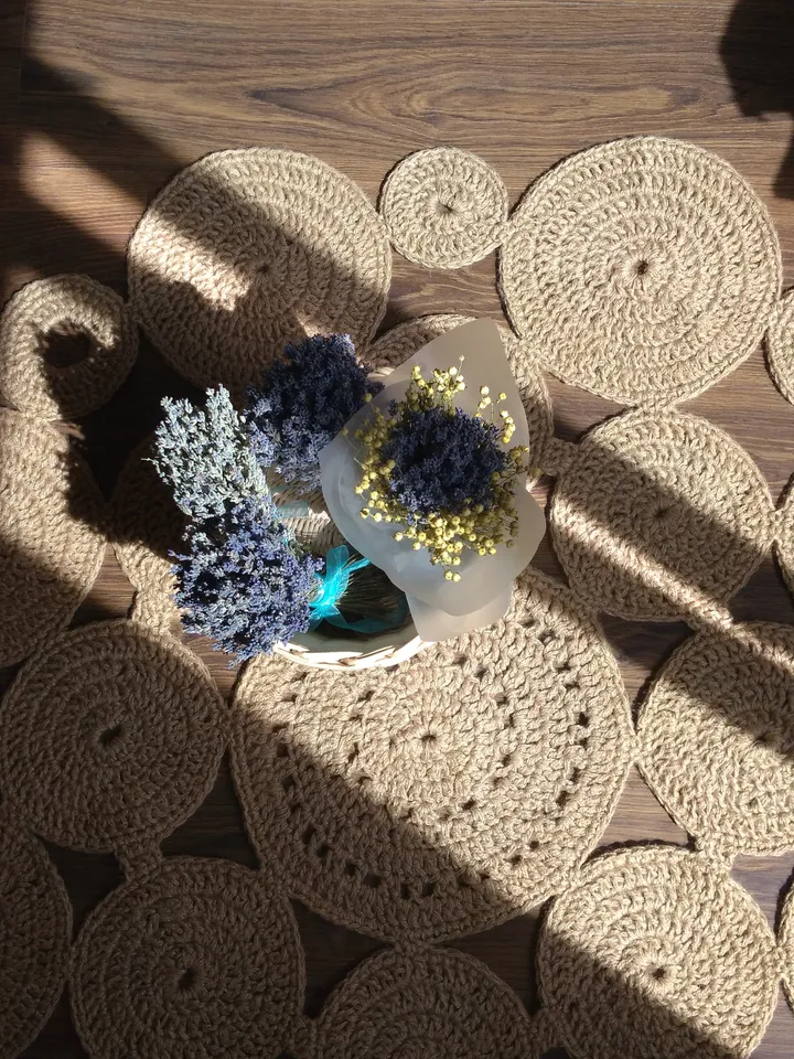 Gift for Home Natural Jute Rug Eco-friendly Jute Crochet Round Rug Bedroom Nursery and Kids Room Carpet  Not Allergic Play Mat Rug