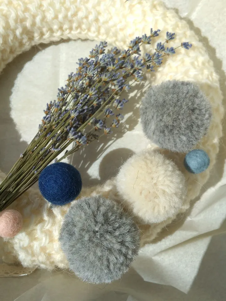 Gift for Home Crochet Wreath Natural Craft Knitted Decorative Holiday Home Door Wreath Winter New Year and Christmas Minimalistic Wreath