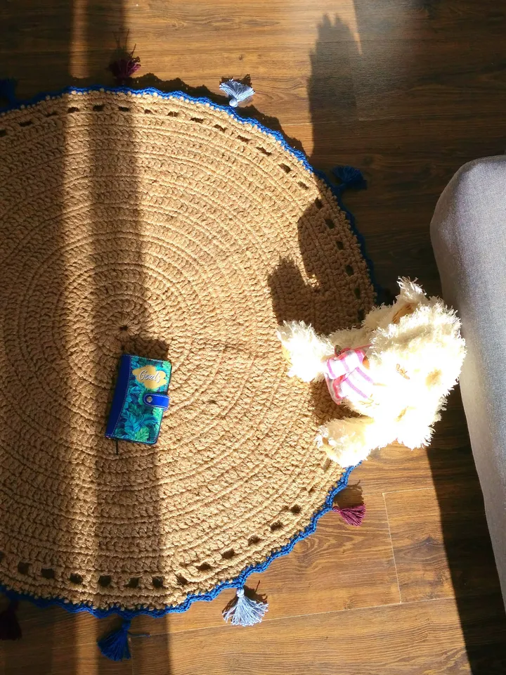 Zero Waste Round Jute Rug Hooking with Pom-poms Circle Rope Rug Cute Nursery Kids Room Rug Children"s Play Mat Eco-Friendly Home Decor