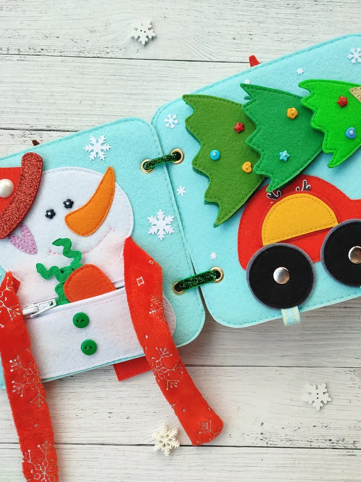 Christmas Quiet Book pattern PDF toddler, Santa's Felt book svg, Baby activity book pdf, Sensory book kids, felt sewing pattern baby