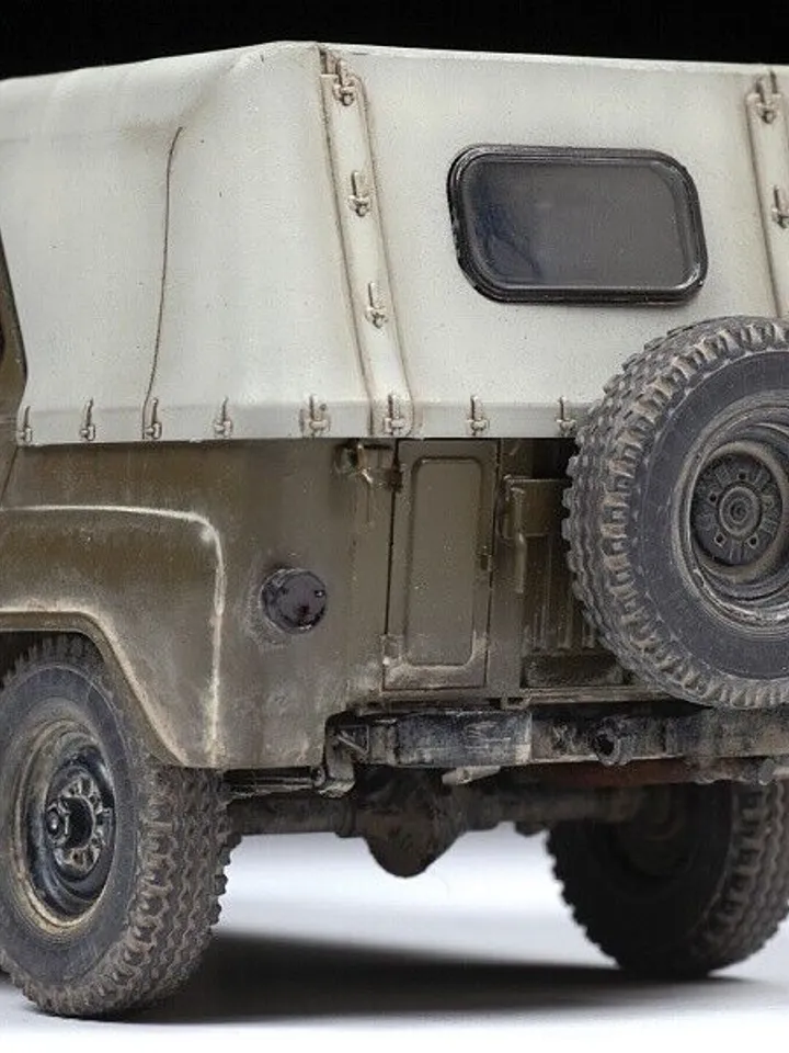 Original ZVEZDA 3629 Russian Soviet Military Off-Road Vehicle UAZ-469 Plastic Model 1:35