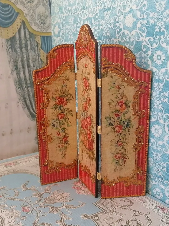 Handmade screen for a dollhouse. 1:12