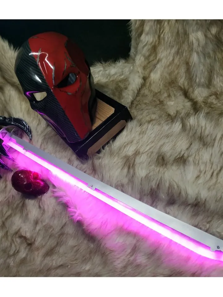 Anime katana - Demon Slayer inspired - cosplay sword - Kamado - Tanjiro - light