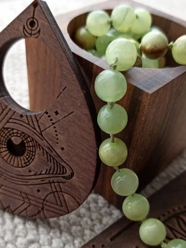 Dowsing pendulum or spirit board - unique gift for best friends