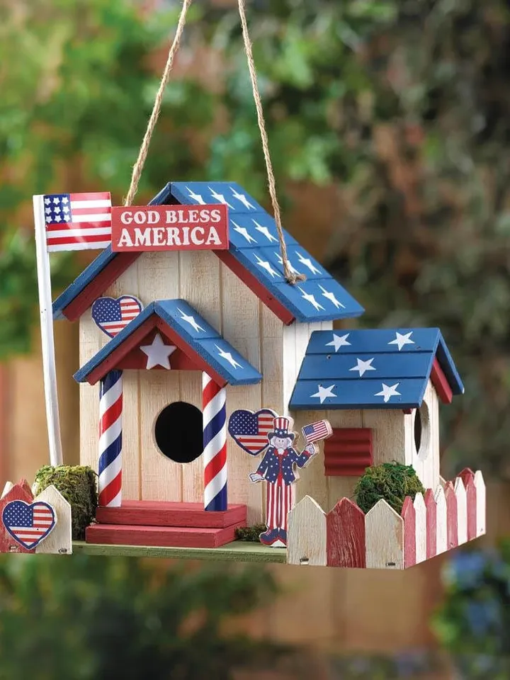 Patriotic Birdhouse