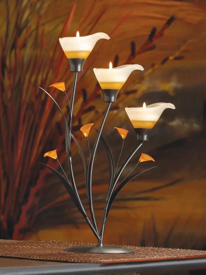 Amber Lilies Tealight Holder