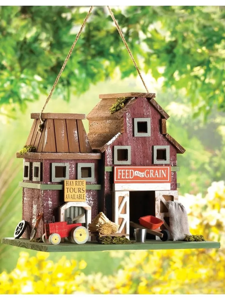 Farmstead Birdhouse