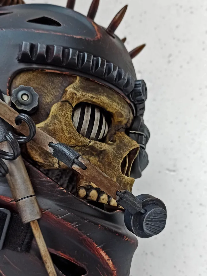 Post-apocalyptic hockey mask