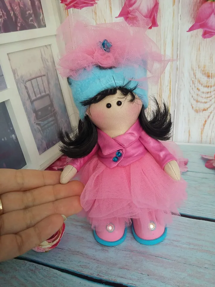 Small doll,holiday gift, miniature princess,blonde,Valdorf doll 6 inches,tiny fairy,miniature princess 15cm,finished work,pleasant present