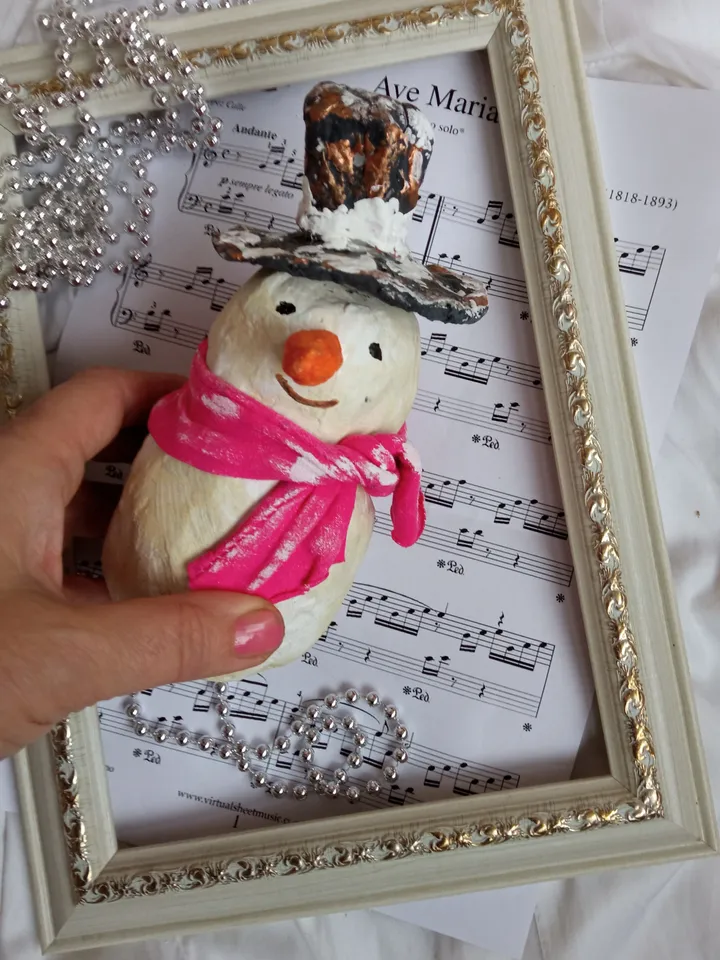 Christmas snowman figurine Decorations for New Year and Christmas Free shipping