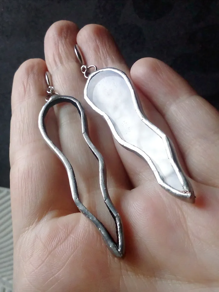 Octopus tentacle earrings, clear glass Dangle earrings, simple stained glass, Wavy curved earrings
