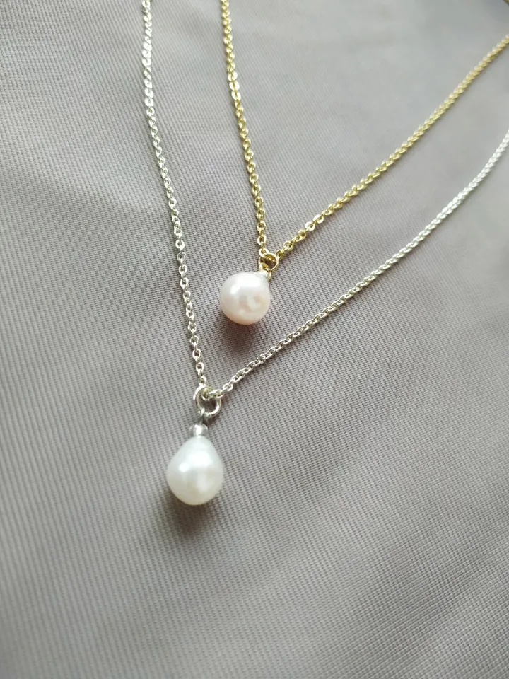Floating Freshwater Pearl Necklace, Dainty Gold pearl necklace.