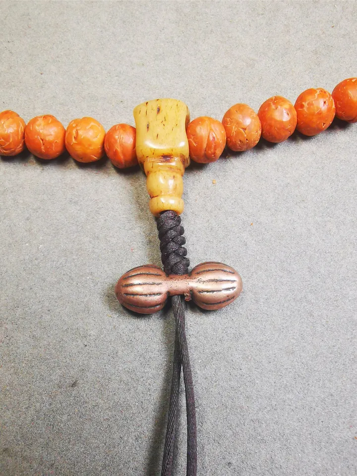 Gandhanra Handmade Tibetan Amulet,Vajra Pendant for Mala,Bag Hanging,Prayer Bead Accessories,0.87" × 0.35"