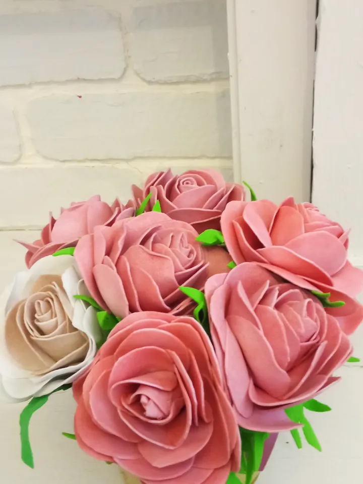 Bouguet artificial flowers/handmade roses in box/flowers art bouquet/gift for her/Valentine's Day/birthday gift/grandma