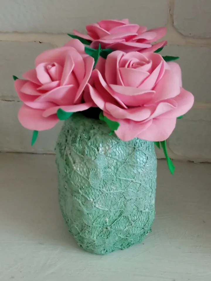 Handmade pink roses from revelour in a vase