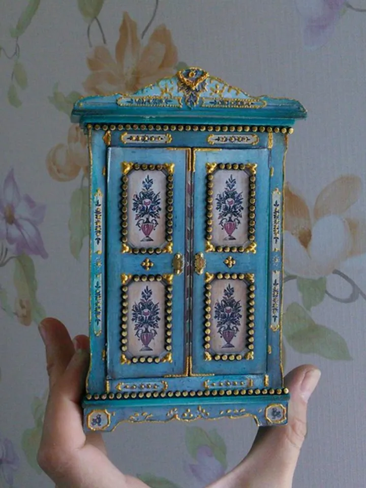 1:12 scale. Wardrobe for dollhouse.