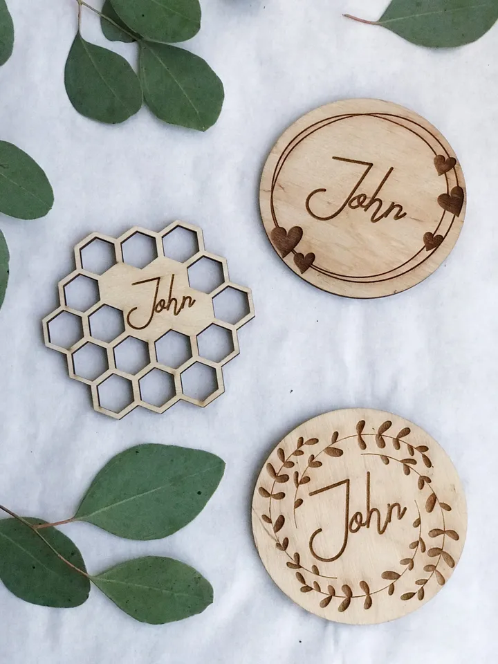 Set of Wedding Place Cards, Custom Guest Favors, Wooden Coasters Set, Wedding Name Tag, Custom Name Favor, Wedding Table Decor