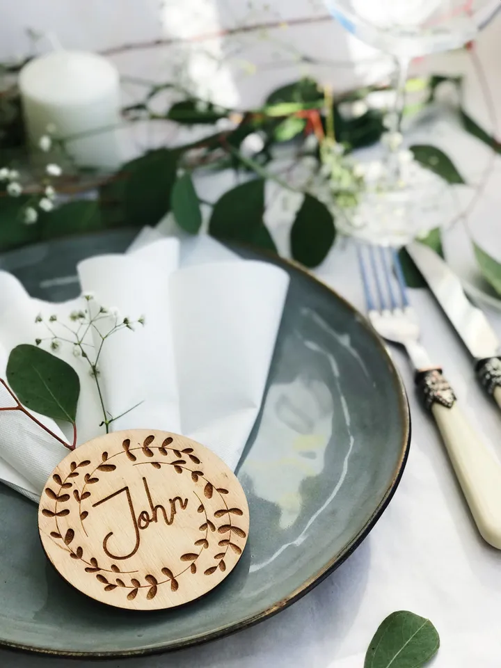 Set of Wedding Place Cards, Custom Guest Favors, Wooden Coasters Set, Wedding Name Tag, Custom Name Favor, Wedding Table Decor