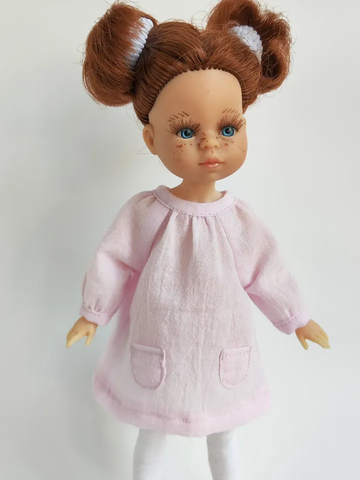 PDF sewing pattern for mini Paola Reina dolls.