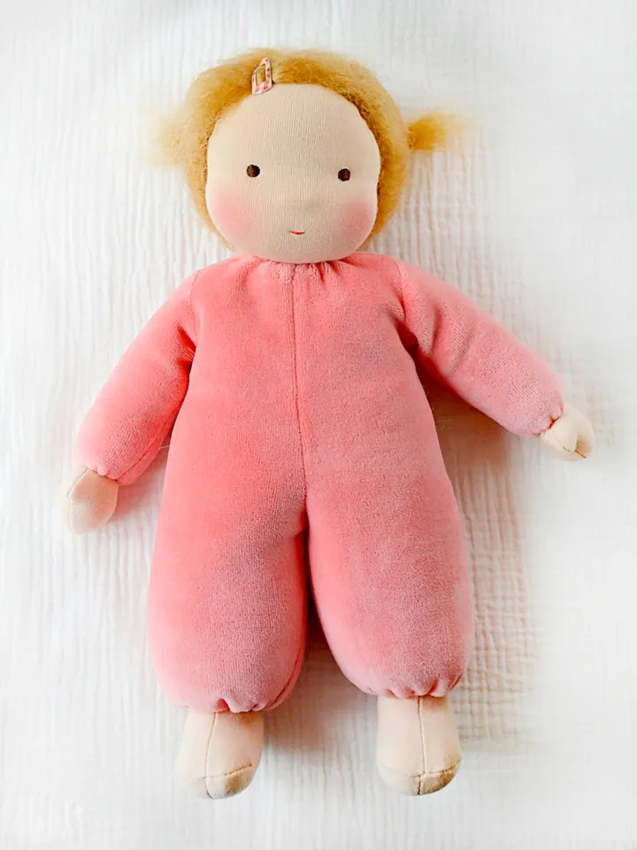 DIY Waldorf cuddly doll 13 inch (33 cm) tall. PDF sewing pattern and tutorial.