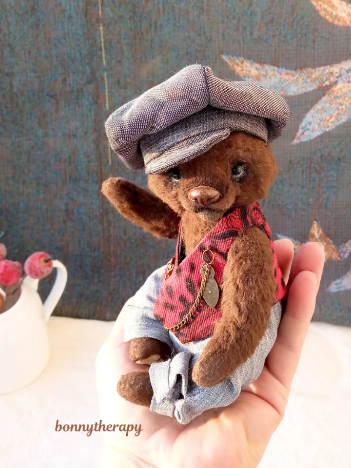 designer teddy bear 5,9 inches sitting, teddy bear handmade