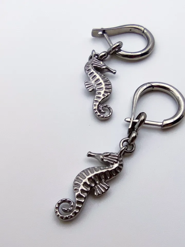 Seahorse - Light Earrings