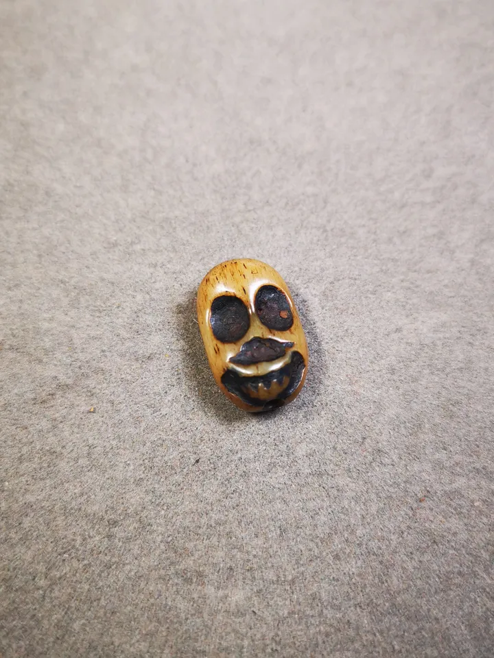 Gandhanra Handmade Tibetan Bone Carved Amulet,Skull Citipati Bead for Mala,Prayer Beads Accessories