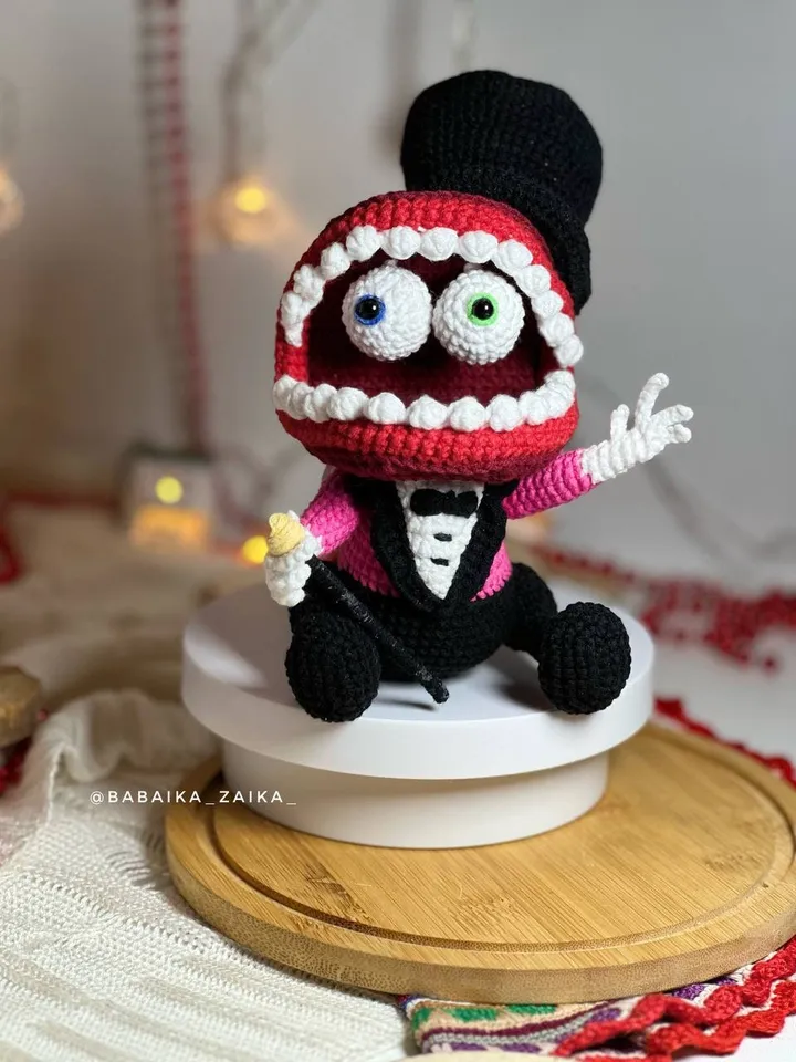 PDF Crochet Caine Pattern, Amazing Digital Circus Amigurumi Pattern, Crochet Monster, Halloween Crochet Pattern, Amigurumi Monster Caine