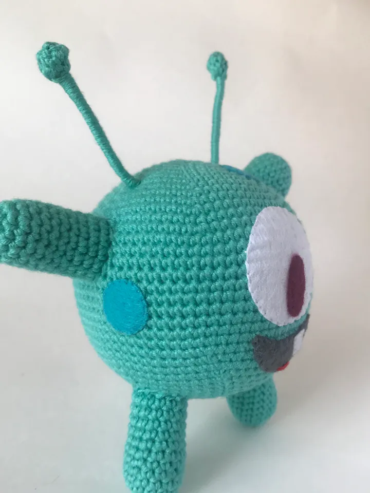 Crochet pattern Brothers Martians