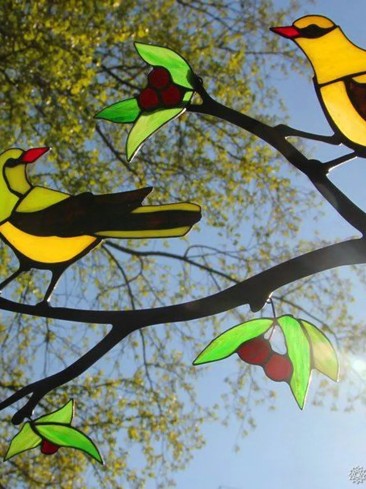 Stained Glass Orioles with Leaves and Berries, Bright Orioles Window Decor, Vibrant Glass Birds on a Branch, Stained Glass Birds — Unique Home Accent, Orioles and Greenery Tiffany Glass Art, Handcrafted Glass Orioles with Hanging Option, Decorative Staine