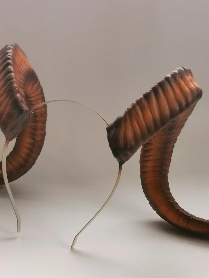 Demon Horns Headband, Twisted Ram Horns Headpiece for Halloween or Photoshoot, Realistic Fantasy Cosplay Horns