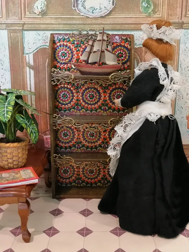 Bookcase for dollhouse handmade.1:12 scale.